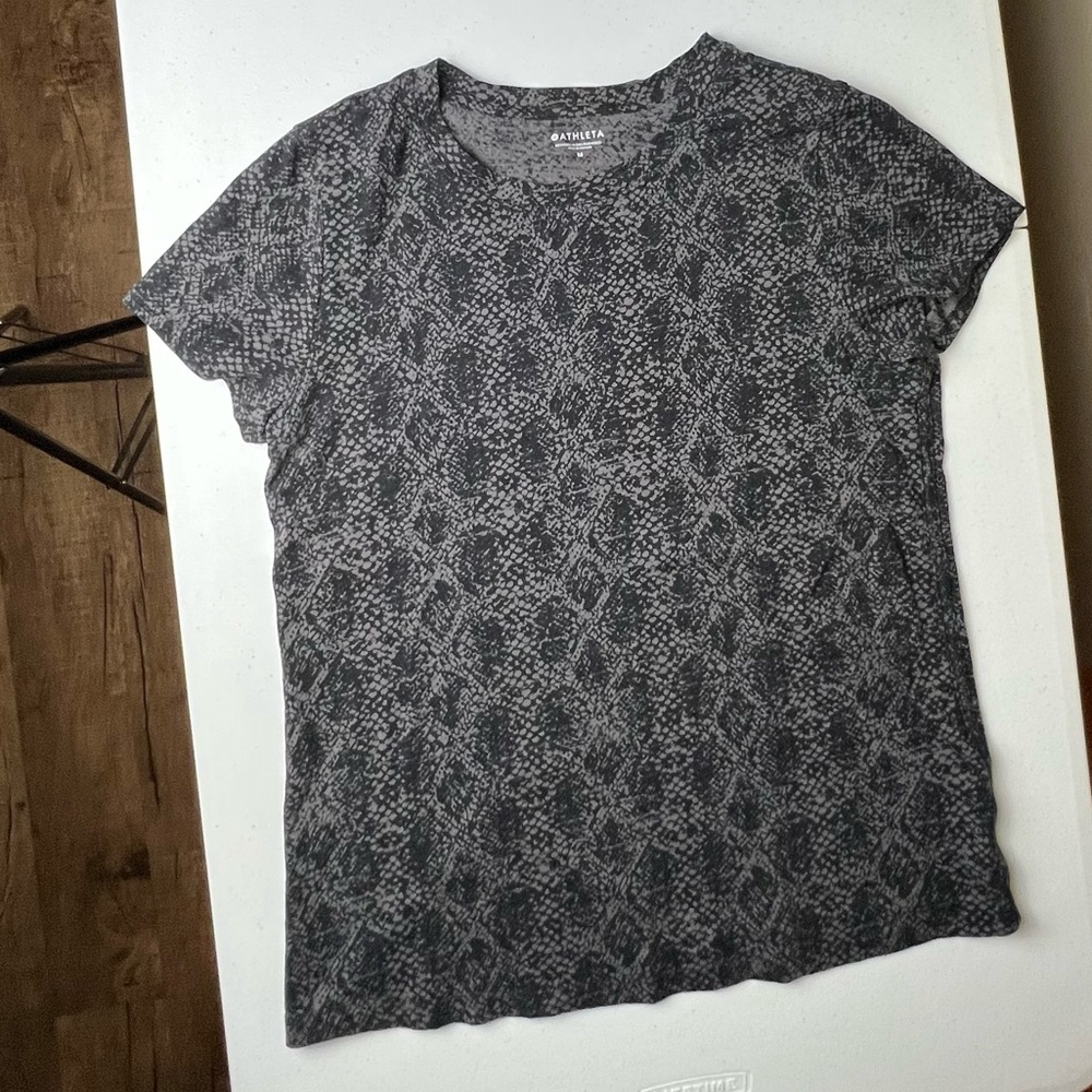 Athleta cotton short sleeve tee